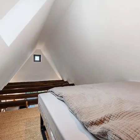 Apartment Alte Pfarrhaus Galerie Gleisweiler