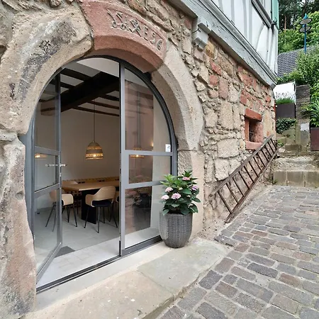 Alte Pfarrhaus Galerie Apartamento *