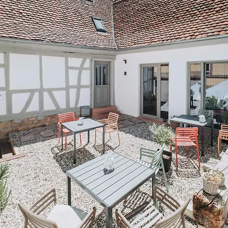 Alte Pfarrhaus Galerie Apartamento *