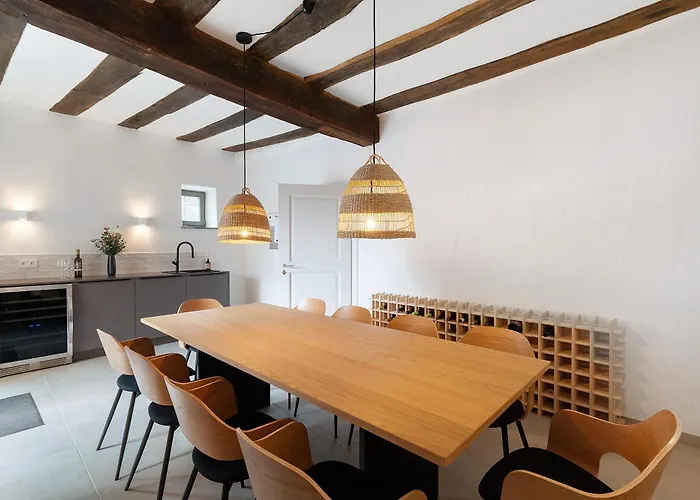 Alte Pfarrhaus Galerie *