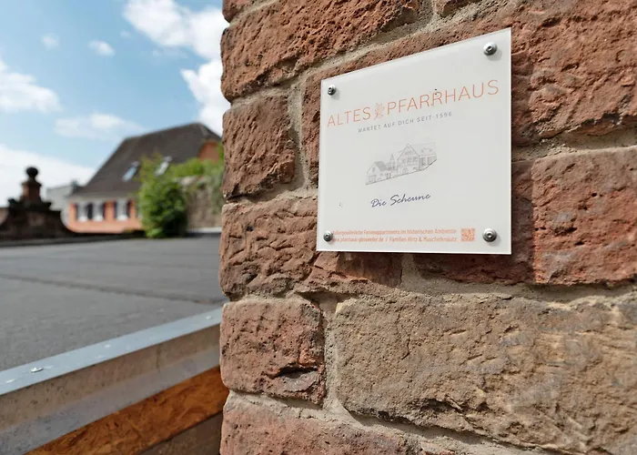 Alte Pfarrhaus Galerie Apartmán *