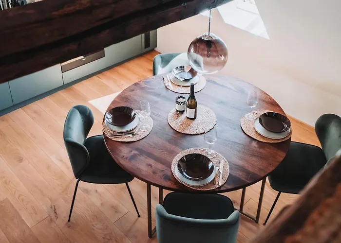 Alte Pfarrhaus Galerie Apartmán *